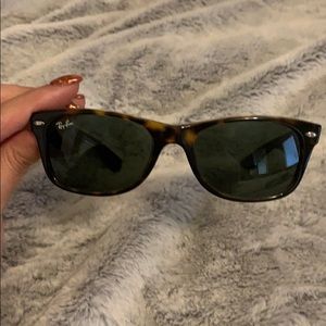 Ray-ban New Wayfarer Sunglasses